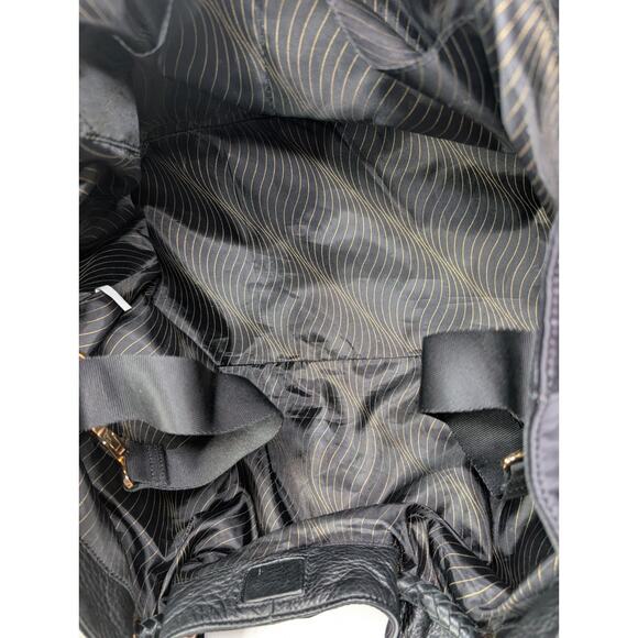 Rosie Pope Pregnant In Heals black Nylon pebbled leather diaper bag black - Picture 13 of 13